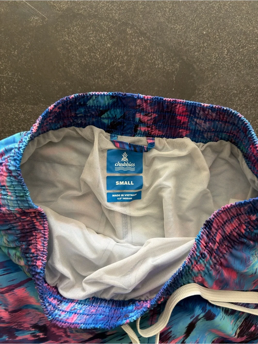 chubbies Multicolor Blue Pink Abstract Swim Shorts